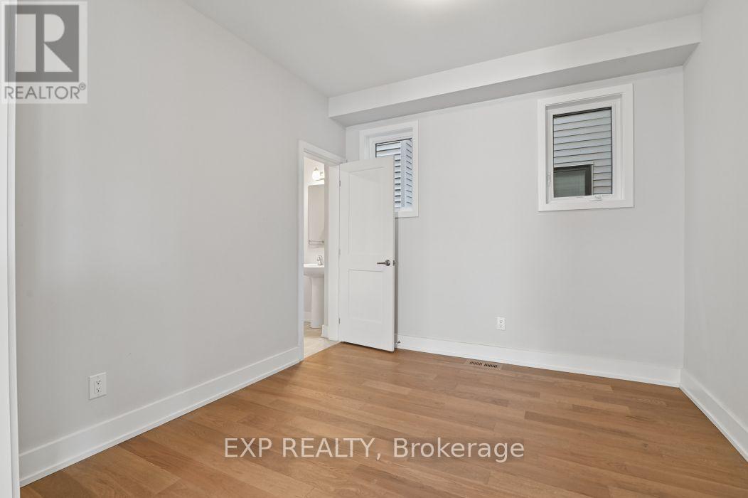 70 GREEN ASH AVENUE, Ottawa — photo 11