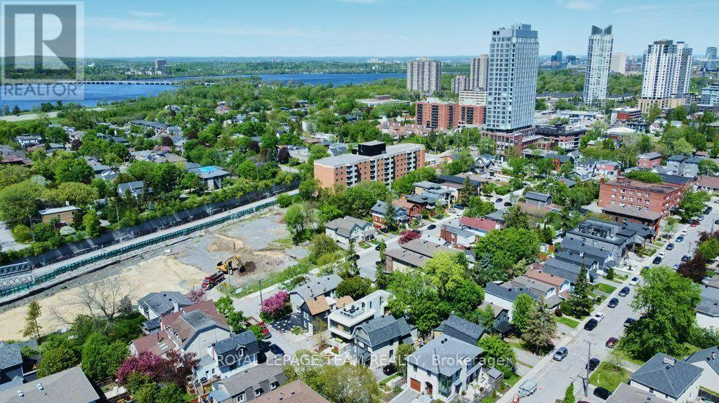 353 WINSTON AVENUE - 43