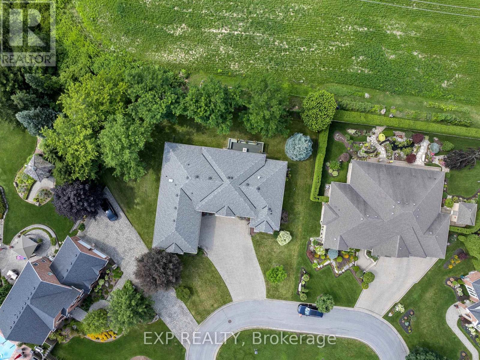 8113 FATIMA COURT, Niagara Falls (Mt. Carmel) — photo 4