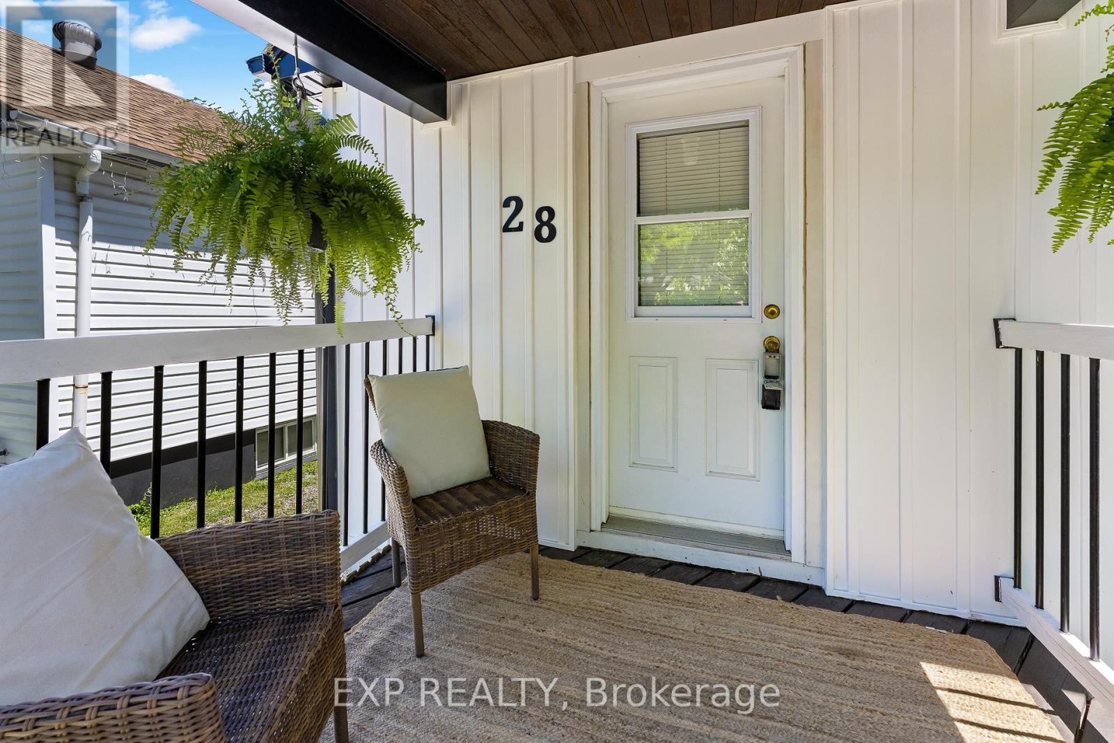 28 GRANTHAM AVENUE, St. Catharines (E. Chester) — photo 11