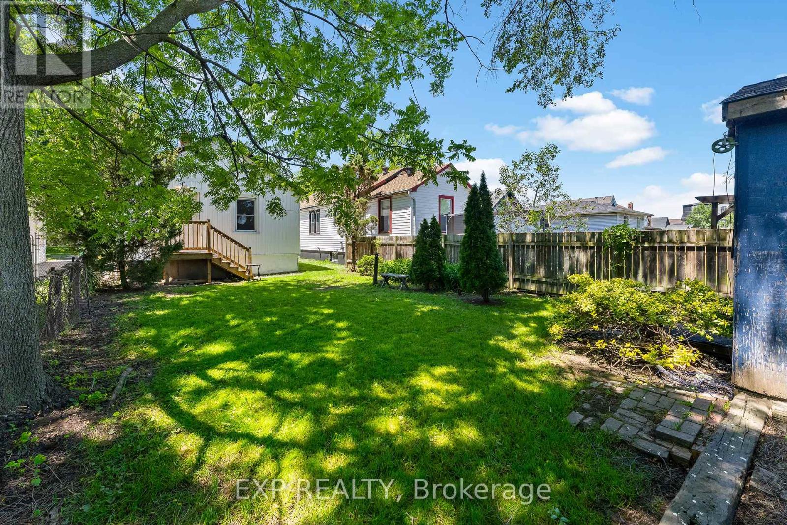 28 GRANTHAM AVENUE - Image 37