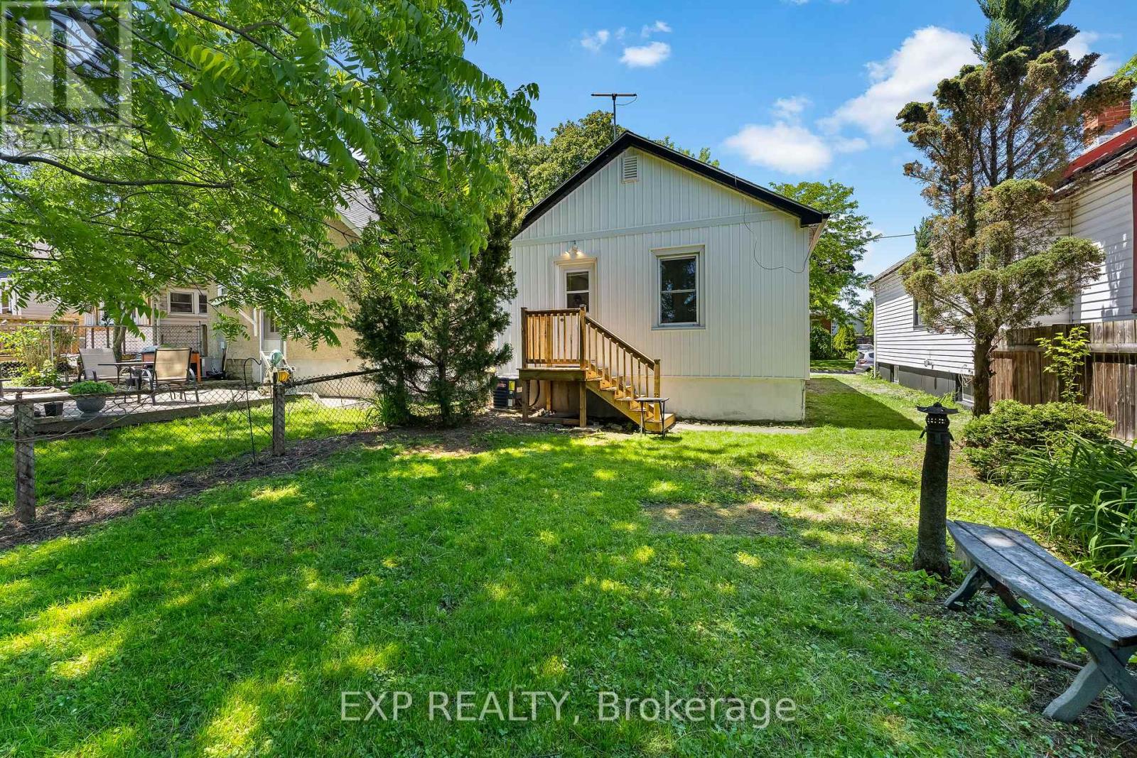 28 GRANTHAM AVENUE - Image 38