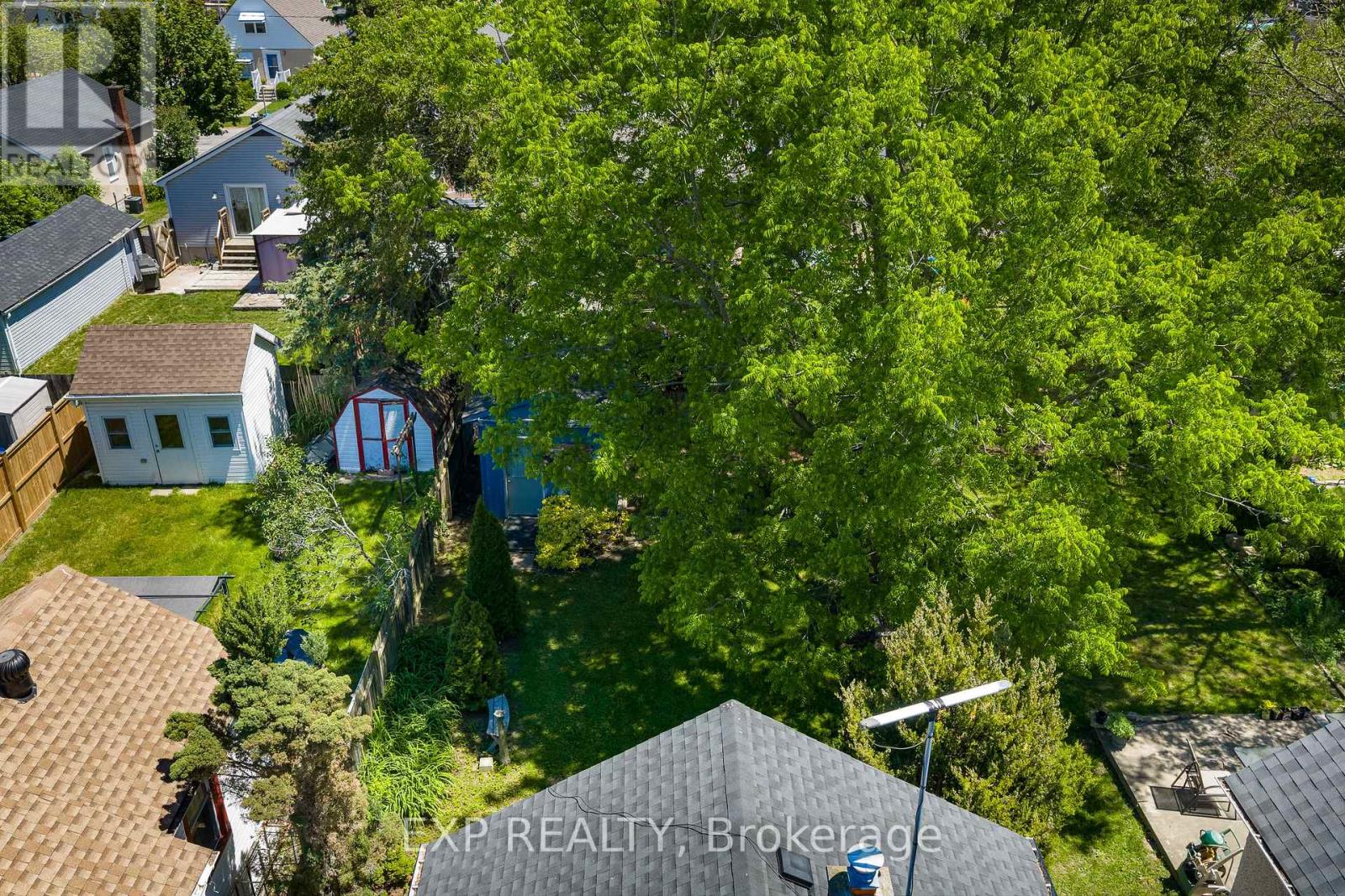 28 GRANTHAM AVENUE - 39
