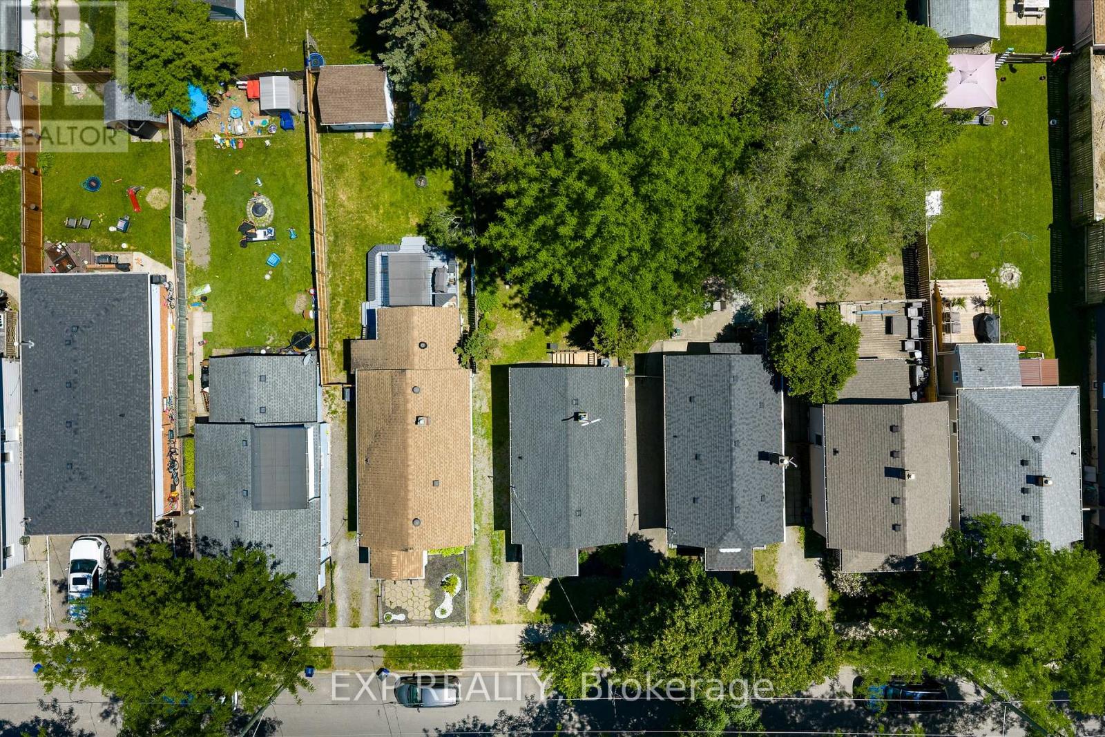 28 GRANTHAM AVENUE, St. Catharines (E. Chester) — photo 8