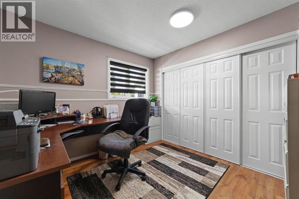 Listing photo – 112 Edgewood Close, Camrose