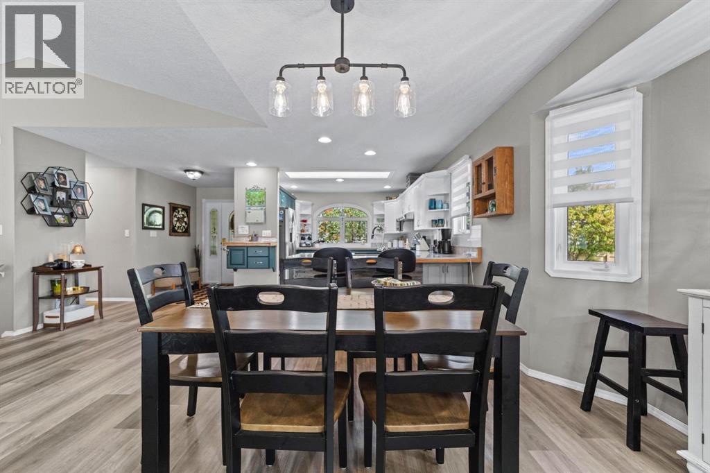 Listing photo – 112 Edgewood Close, Camrose
