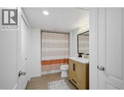 97 Andrews Close, Red Deer, AB T4R2R1 Photo 27