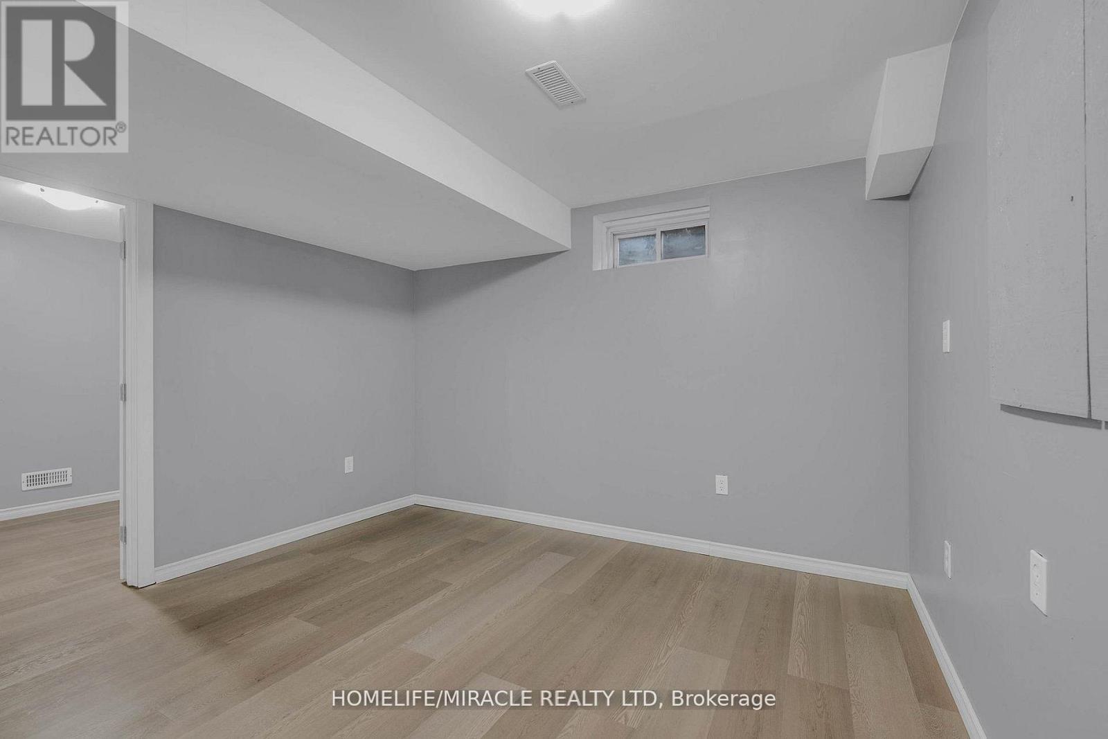 142 MARION STREET - 23