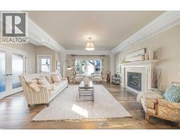 5pc Bathroom - 129 Aspenmere Drive, Chestermere, AB T1X0P2 Photo 8