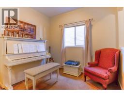 2pc Bathroom - 78 Tuscany Ridge Heights Nw, Calgary, AB T3L2W8 Photo 6