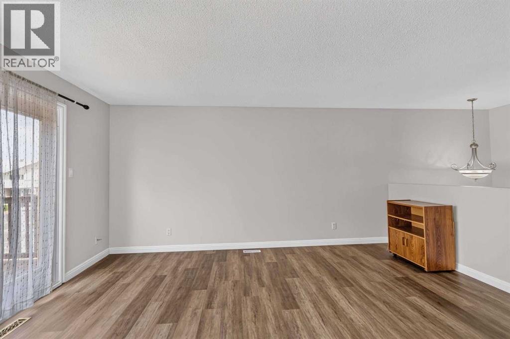 321 Ross Haven Drive, Fort McMurray