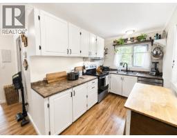 Photo 9 of 38, 24610 NESSVIEW ROAD · Prince George, BC