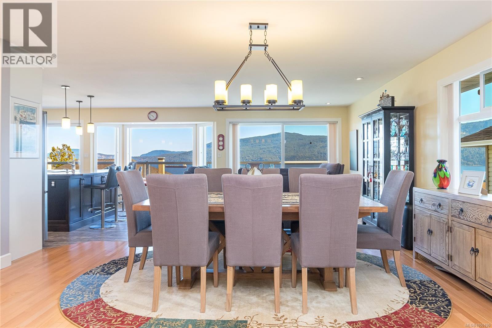548 Marine View - 12