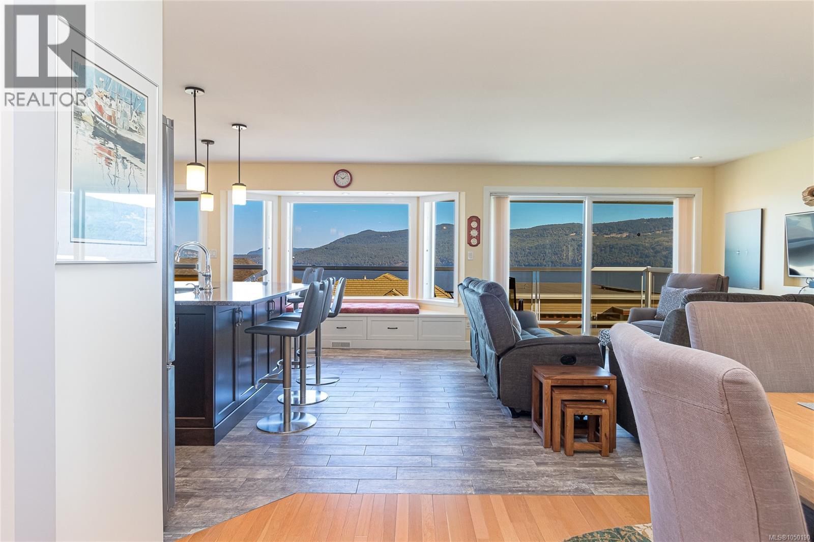 548 Marine View - Image 14