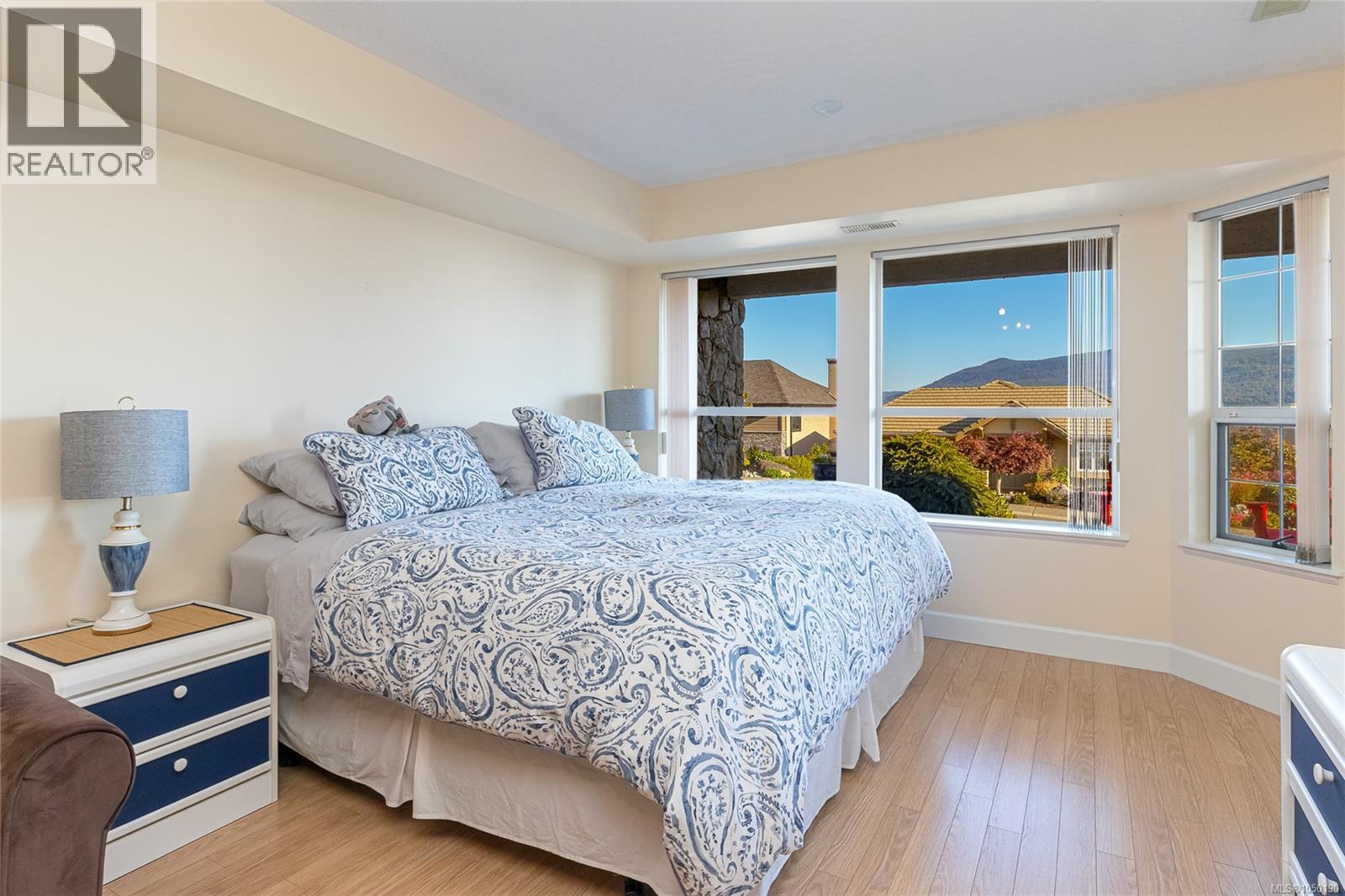 548 Marine View - Image 43