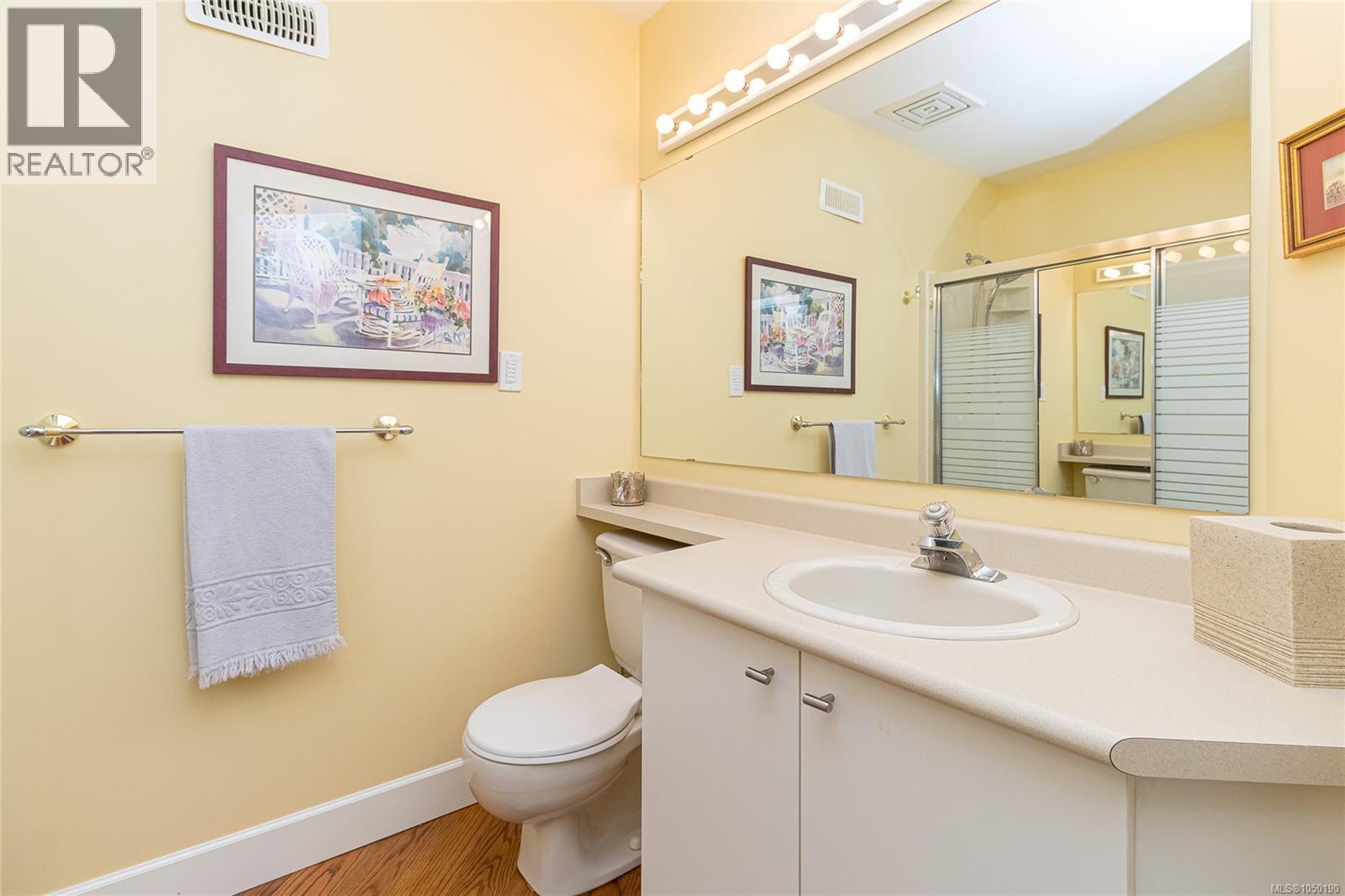 548 Marine View - 46