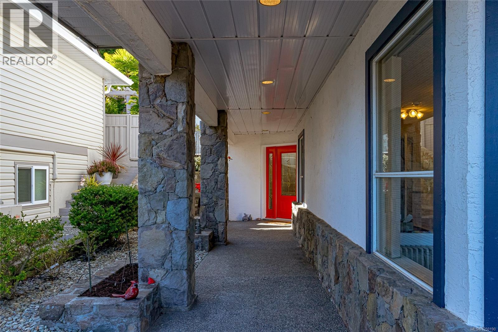 548 Marine View - 5