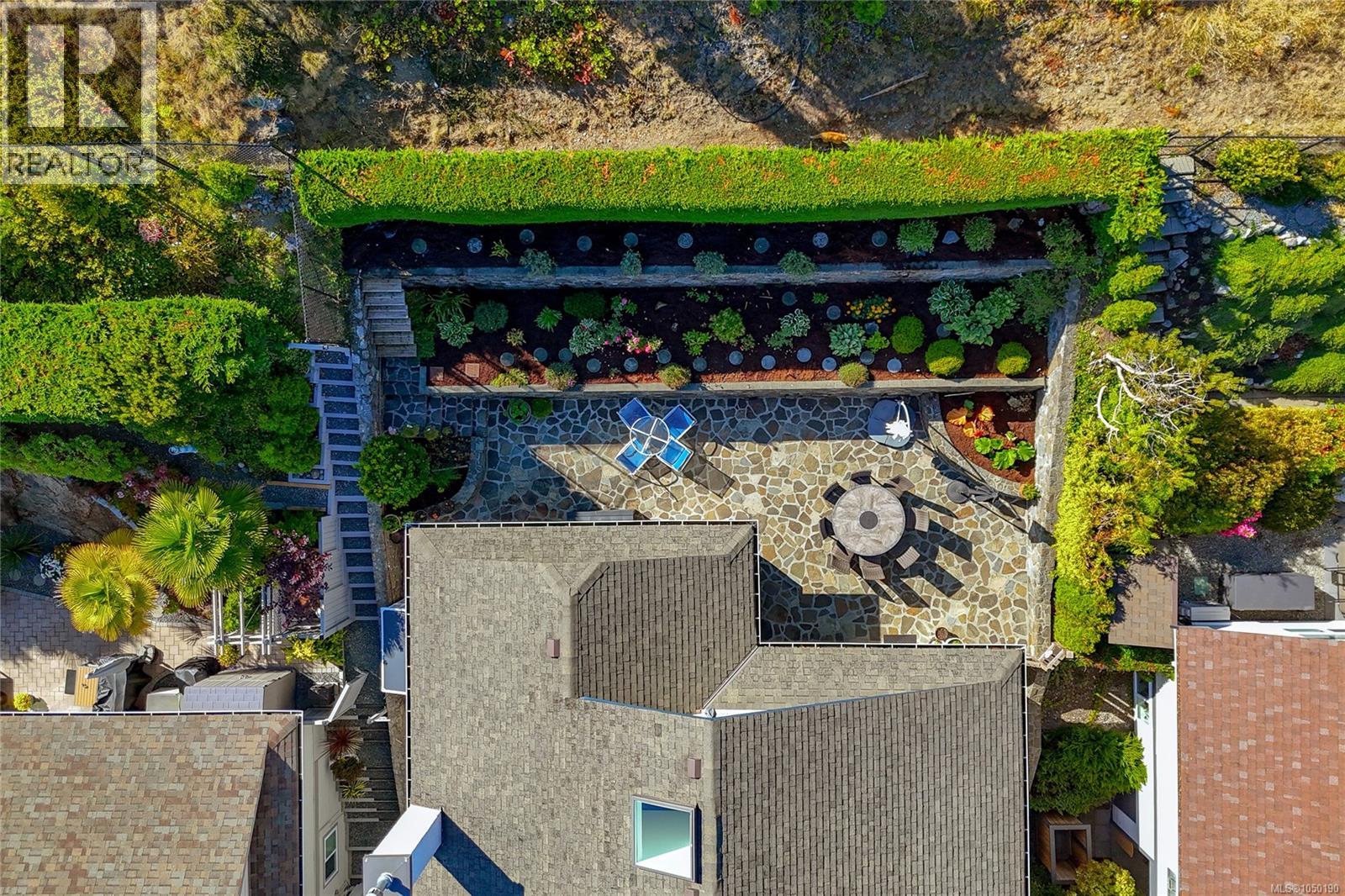 548 Marine View - 57