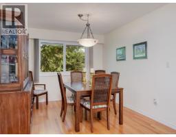 Primary Bedroom - 9743 Ardmore Dr, North Saanich, BC V8L5H5 Photo 13