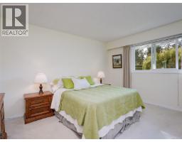 Kitchen - 9743 Ardmore Dr, North Saanich, BC V8L5H5 Photo 14