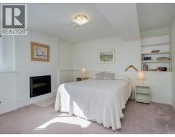 9743 Ardmore Dr, North Saanich, BC V8L5H5 Photo 21