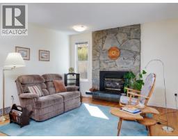 Ensuite - 9743 Ardmore Dr, North Saanich, BC V8L5H5 Photo 9