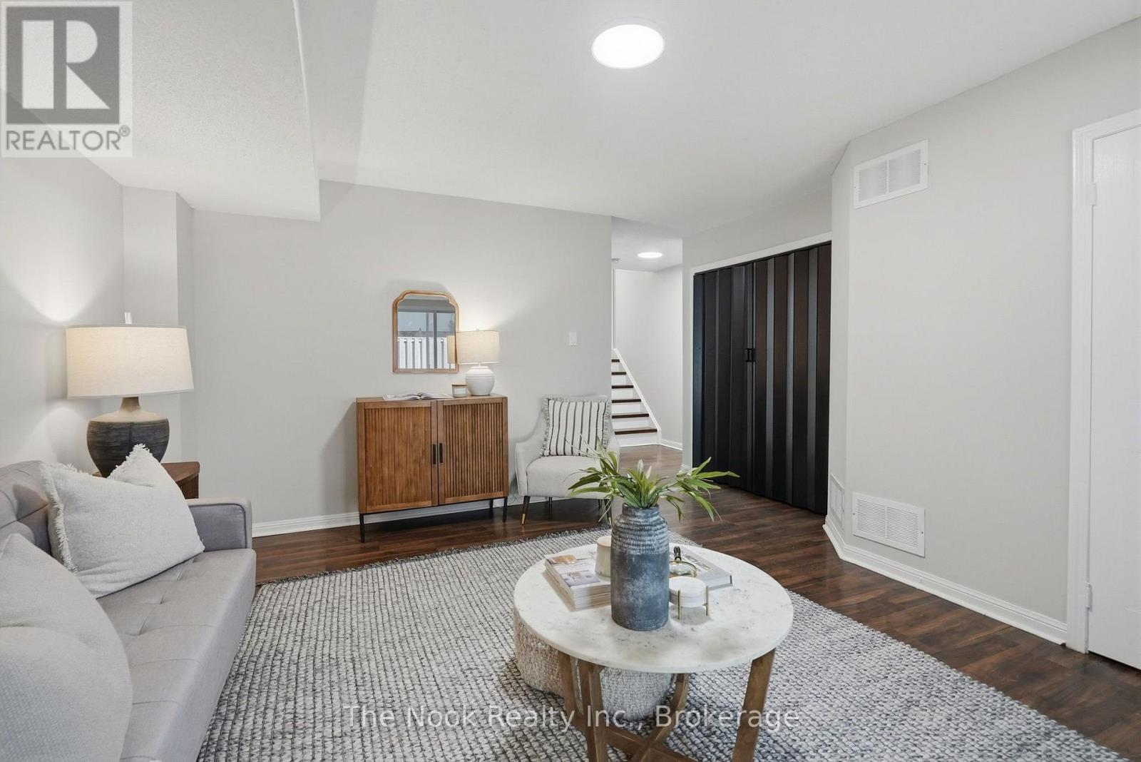 33 ASPEN PARK WAY - 35
