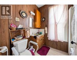 394 Palmerston Street South, Sarnia, ON N7T3P2 Photo 30