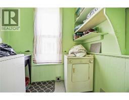 394 Palmerston Street South, Sarnia, ON N7T3P2 Photo 31