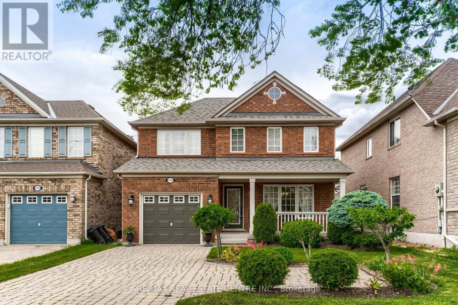 2298 GRAND OAK TRAIL
