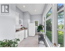 8113 Fatima Court, Niagara Falls, ON L2H2Y8 Photo 23