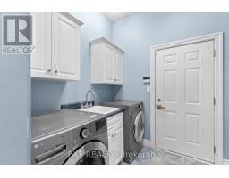 8113 Fatima Court, Niagara Falls, ON L2H2Y8 Photo 32