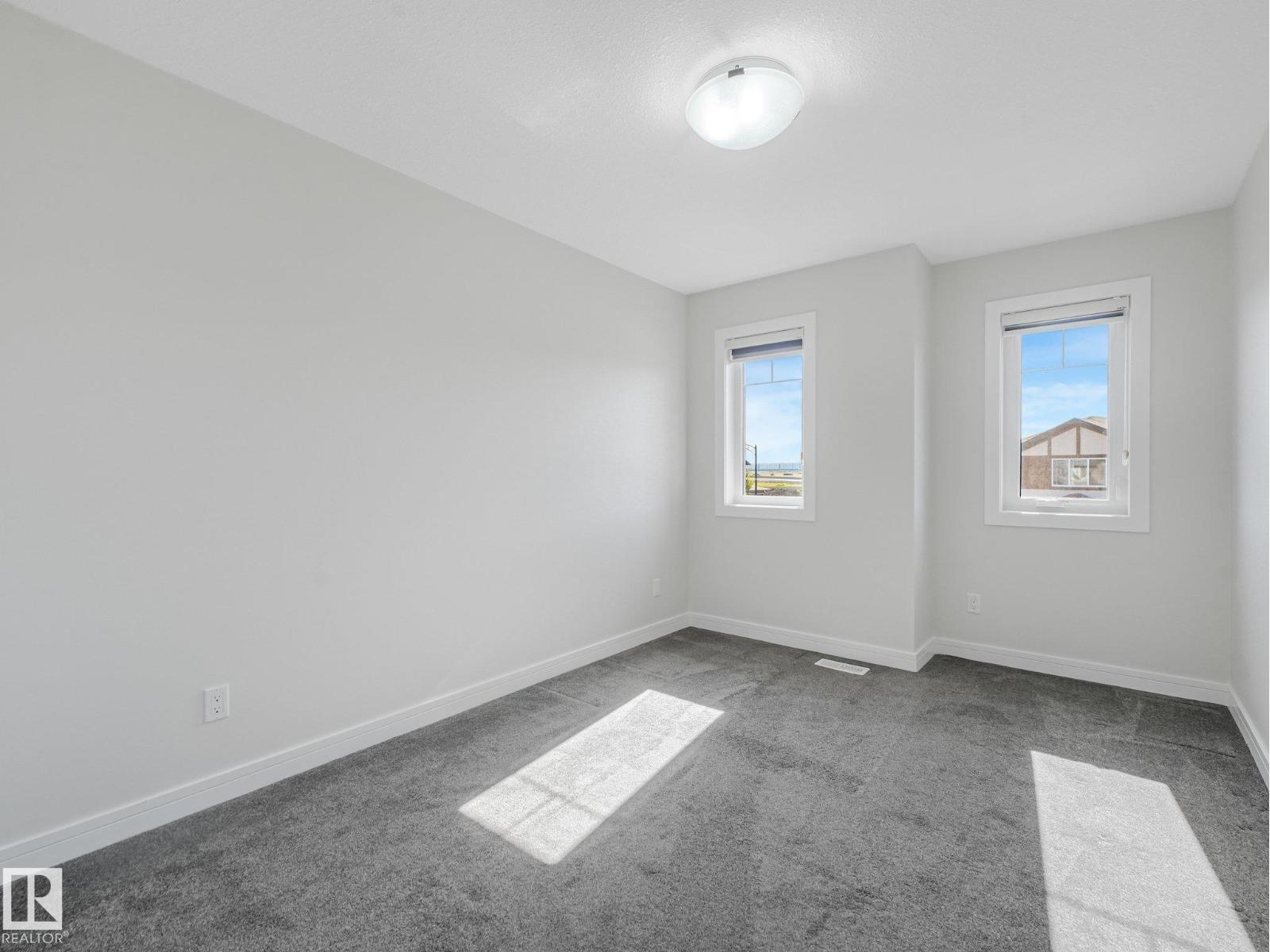 1349 ADAMSON DR SW - 17