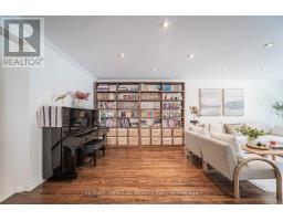 4 Quincy Crescent, Toronto, ON M2J1C4 Photo 12