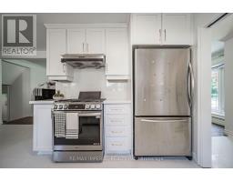 4 Quincy Crescent, Toronto, ON M2J1C4 Photo 23