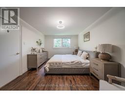 4 Quincy Crescent, Toronto, ON M2J1C4 Photo 26