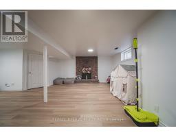 4 Quincy Crescent, Toronto, ON M2J1C4 Photo 42