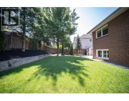 4 Quincy Crescent, Toronto, ON M2J1C4 Photo 43