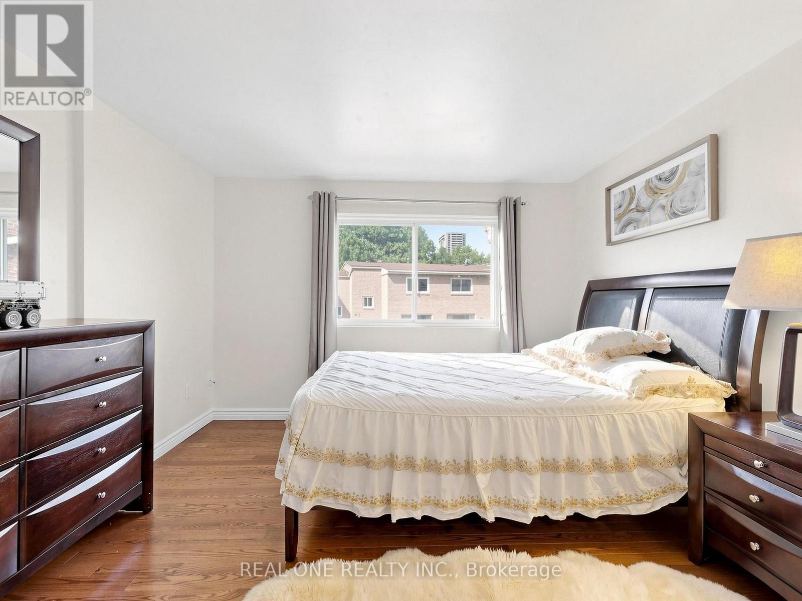 174 RUSTY CRESTWAY - 26
