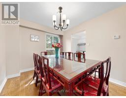 174 Rusty Crestway, Toronto, ON M2J2Y6 Photo 12