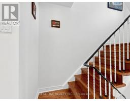 174 Rusty Crestway, Toronto, ON M2J2Y6 Photo 23