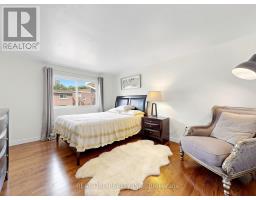 174 Rusty Crestway, Toronto, ON M2J2Y6 Photo 25