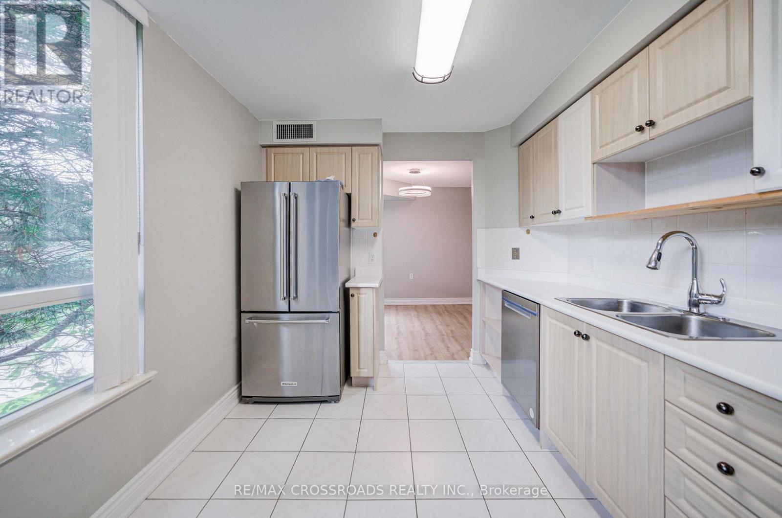 #315 2628 MCCOWAN ROAD - Image 24