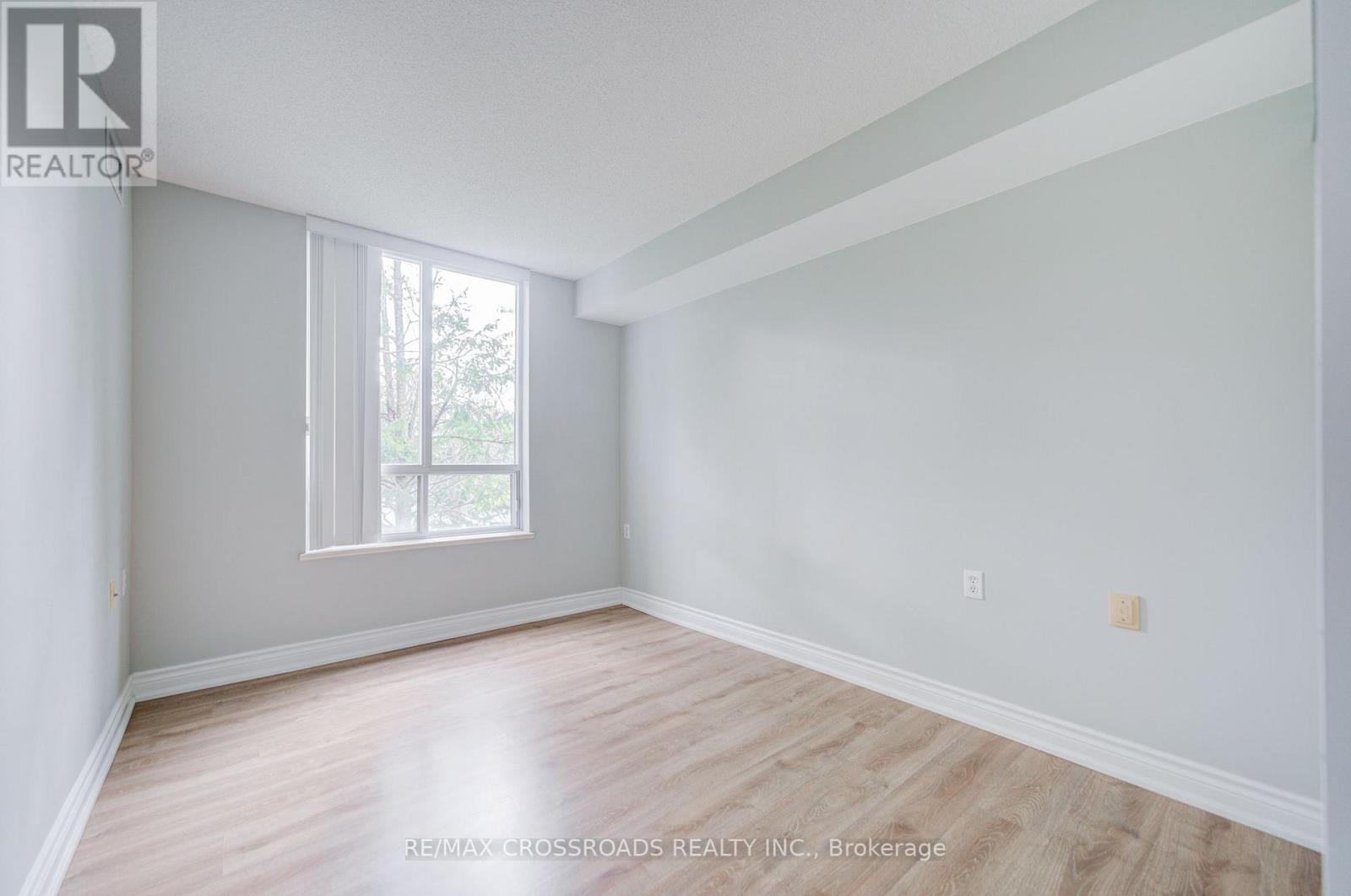 #315 2628 MCCOWAN ROAD - Image 39