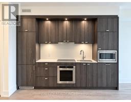 706 - 858 Dupont Street, Toronto, ON M6G0C1 Photo 6