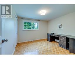216 Beechfield Road, Oakville, ON L6J5H7 Photo 34