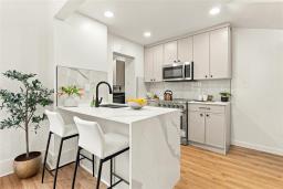 83 Crawford Avenue, Winnipeg, MB R2H1X6 Photo 13