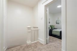 83 Crawford Avenue, Winnipeg, MB R2H1X6 Photo 18