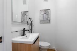 83 Crawford Avenue, Winnipeg, MB R2H1X6 Photo 23