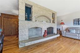615 Dunning Road, St Clements, MB R3C2E7 Photo 13